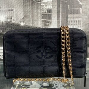 Authentic CHANEL Rare Travel Line Zippy Clutch Wallet